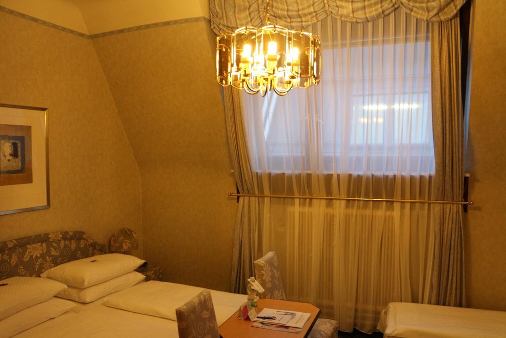 Hotel Schweizerhof Wenen